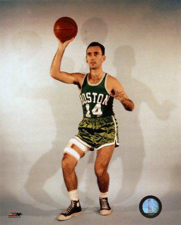 容与执教团 容与执教团