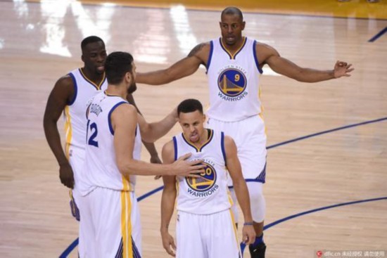 对阵鹈鹕的 对阵鹈鹕的