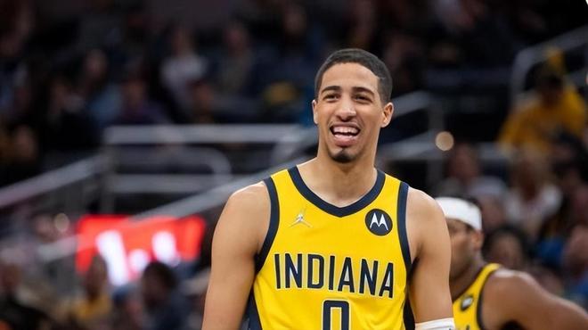 荣耀的一块 荣耀的一块